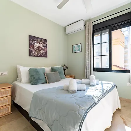 Malagasuite Beautiful Pool & Parking Appartement Torremolinos