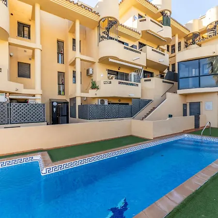 Malagasuite Beautiful Pool & Parking *