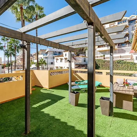 Malagasuite Beautiful Pool & Parking