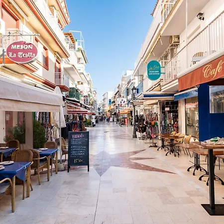 Malagasuite Beautiful Pool & Parking