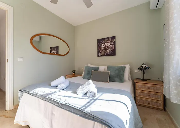 Apartamento Malagasuite Beautiful Pool & Parking