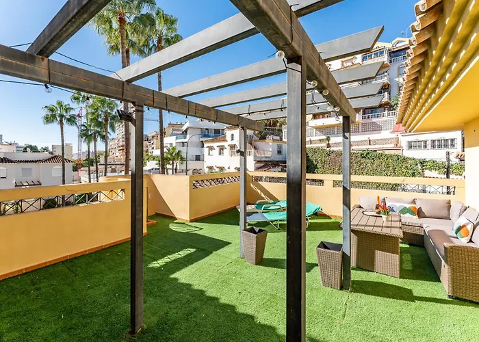 Malagasuite Beautiful Pool & Parking