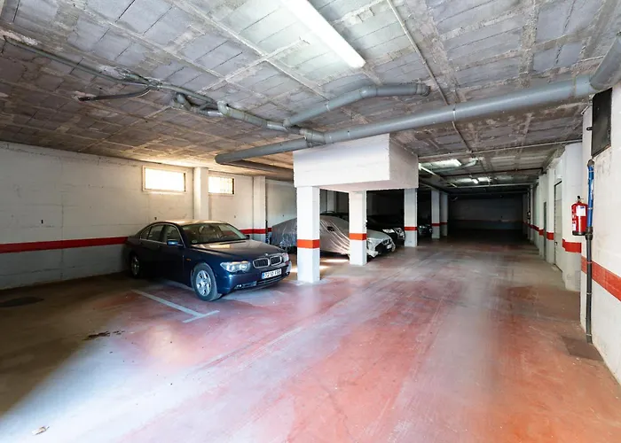 Malagasuite Beautiful Pool & Parking Apartamento *